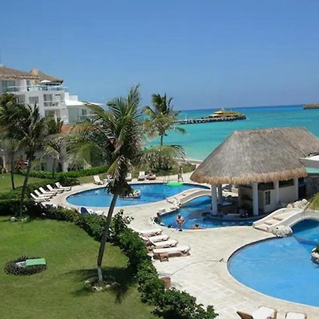 Departamento Frente Al Mar Con Dos Recamaras Y Seguridad 24 H A Dos Cuadras De La Quinta Avenida 신데 델 카르멘 외부 사진