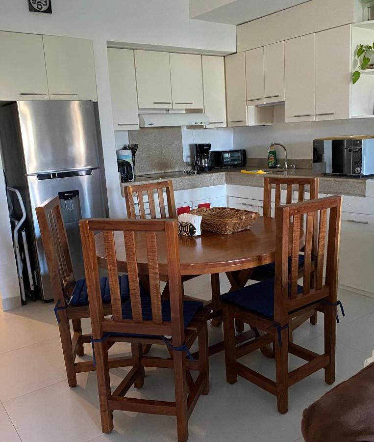 Departamento Frente Al Mar Con Dos Recamaras Y Seguridad 24 H A Dos Cuadras De La Quinta Avenida 신데 델 카르멘 외부 사진