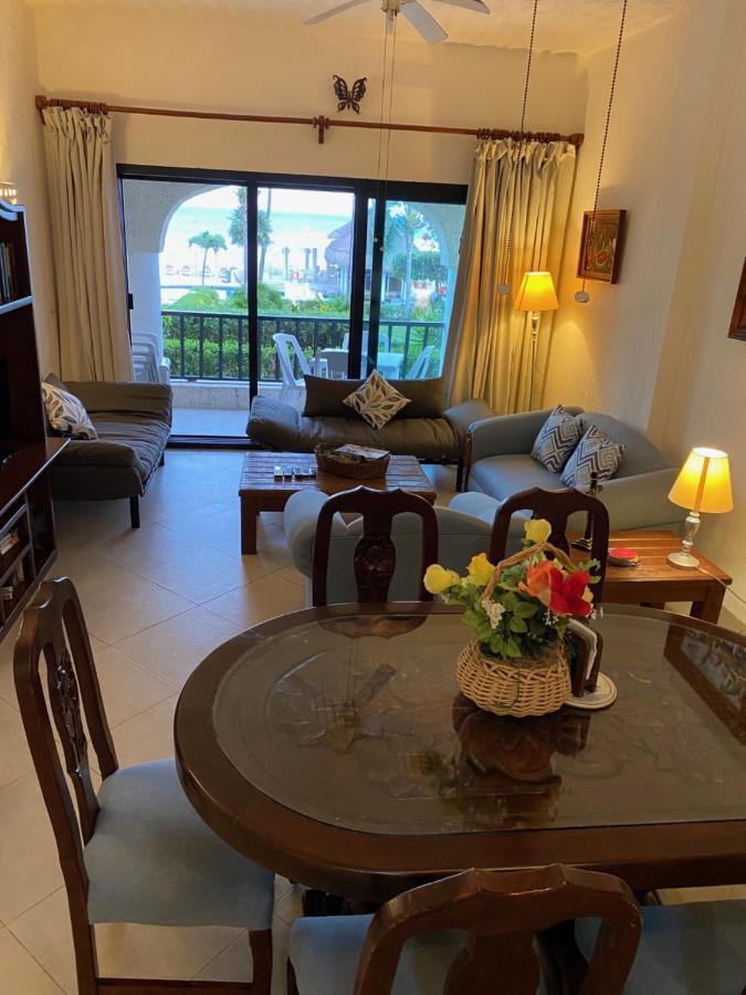 Departamento Frente Al Mar Con Dos Recamaras Y Seguridad 24 H A Dos Cuadras De La Quinta Avenida 신데 델 카르멘 외부 사진