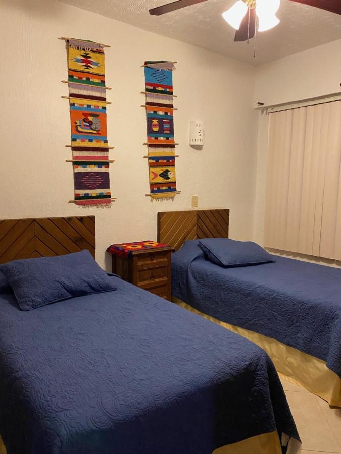 Departamento Frente Al Mar Con Dos Recamaras Y Seguridad 24 H A Dos Cuadras De La Quinta Avenida 신데 델 카르멘 외부 사진
