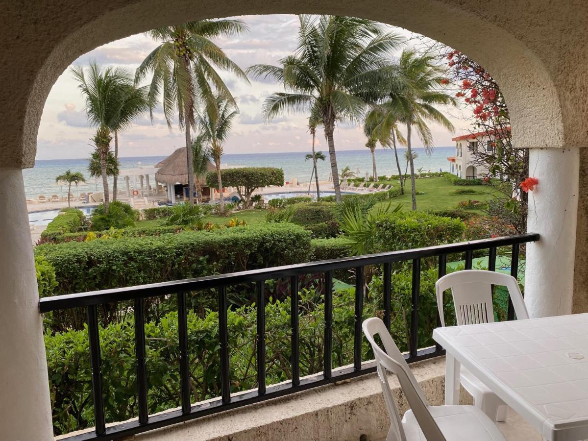 Departamento Frente Al Mar Con Dos Recamaras Y Seguridad 24 H A Dos Cuadras De La Quinta Avenida 신데 델 카르멘 외부 사진